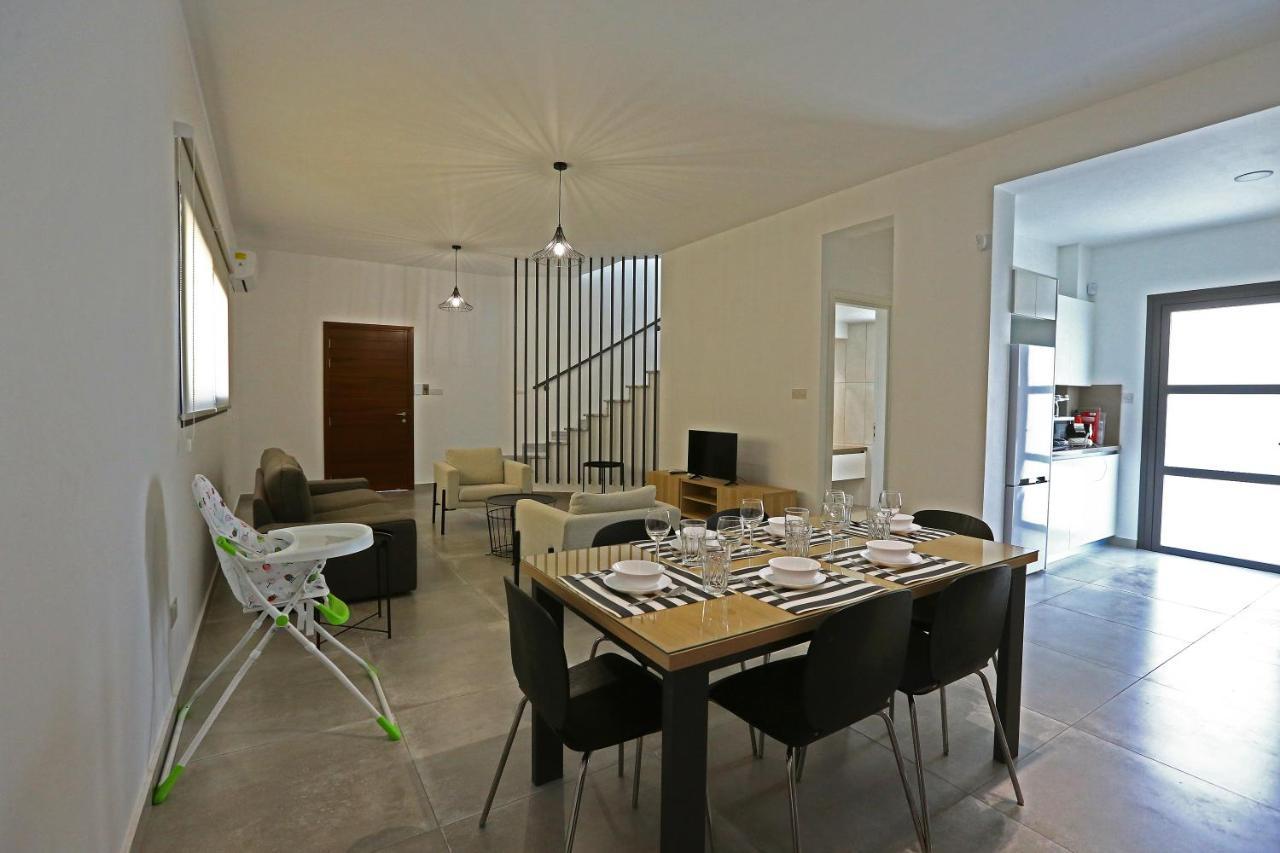 Villa Yria Coral Bay Extérieur photo